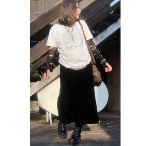 Vintage 90s Oleg Cassini Velvet Maxi Skirt 24W / 3X Black Grunge Goth Back Slit